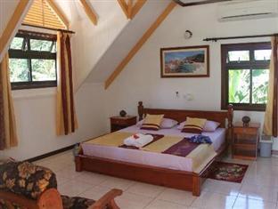 Chalet D Anse Reunion La Digue Exterior photo